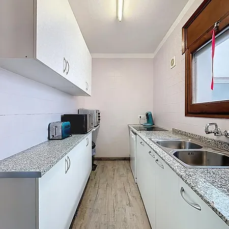 Apartament San Mori 4-5 *